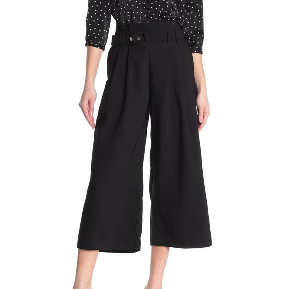 NWT Laundry Paperbag Wide Leg Crop Pants
